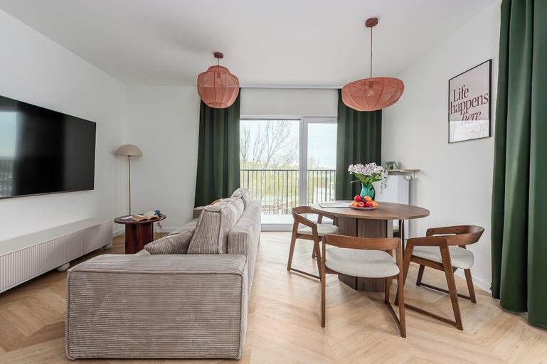 Living area 4, ShortStayPoland Szwedzka B196, Warsaw