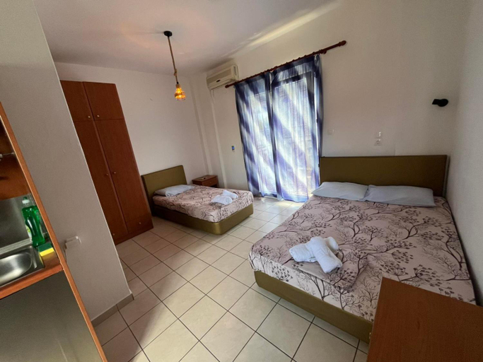 Bedroom 5, Helios in Olympus House Vacation Studios, Central Macedonia