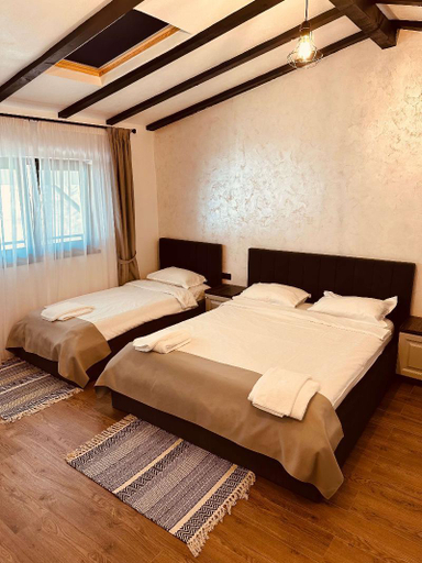Bedroom 2, Casa Yda, Horezu