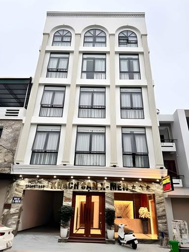 Front of property, X-Men Hotel, Thanh Hóa City