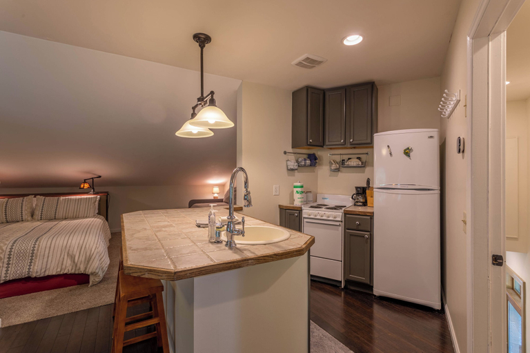 Interior 3, Misty Mountain Hop, Watauga