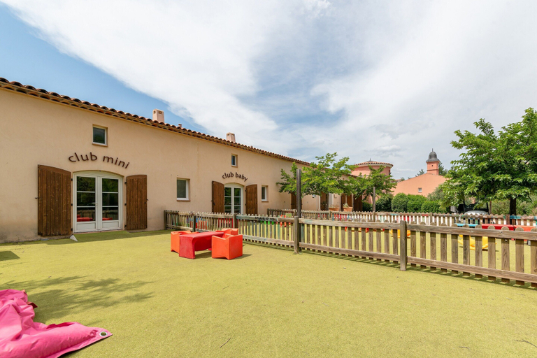 Property grounds 3, Family Duplex Stay for 6 in Ardeche, Ardèche