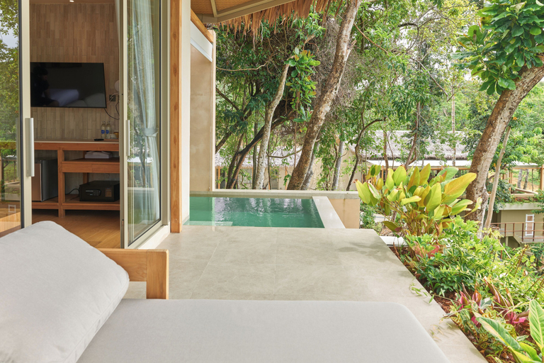 Room 5, Amber Yao Noi, Ko Yao District