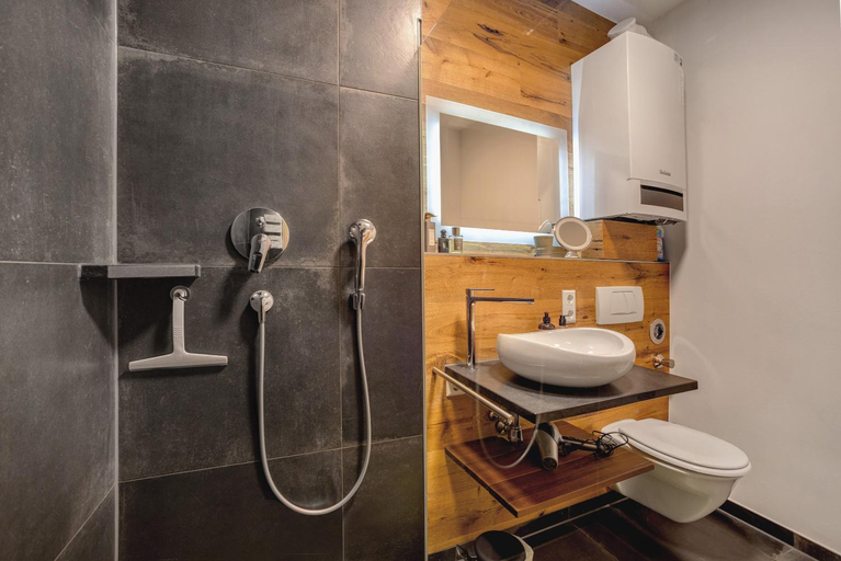 Bathroom 3, Alte Konditorei, Lindau (Bodensee)