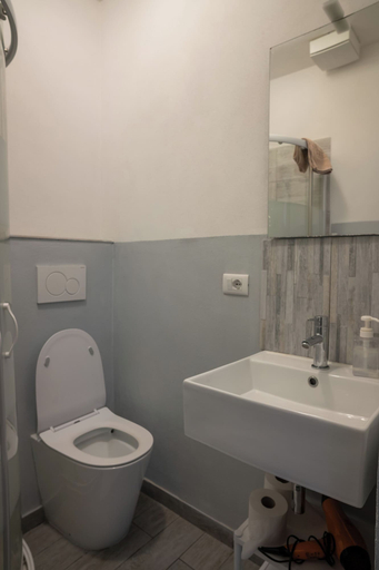 Bathroom 5, casa di alfredo, Siena