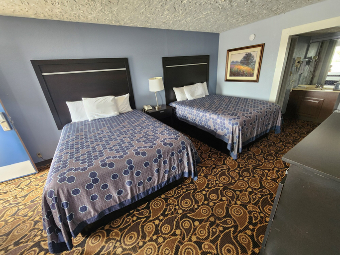 Room 3, Rodeway Inn, Jasper