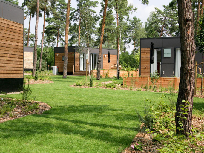 Exterior view 2, Mobile Home im Tropical Islands Resort, Dahme-Spreewald