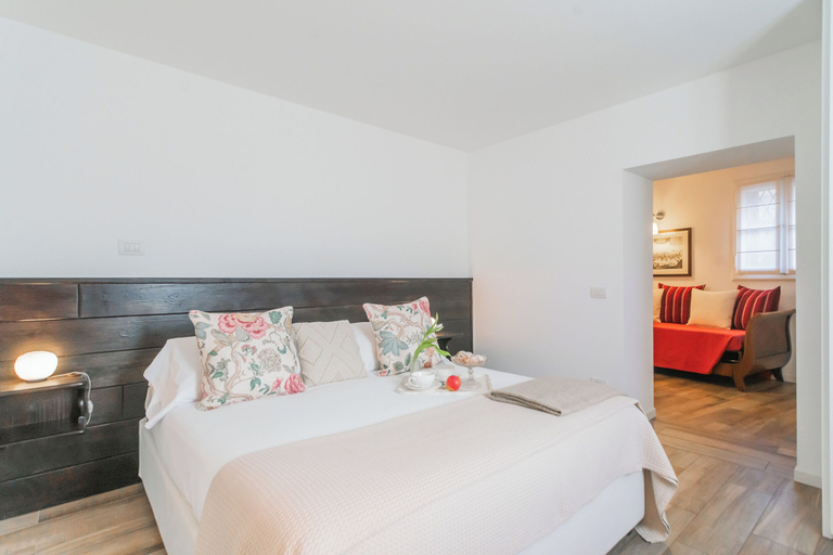 Room 2, Villa Casa Pini, Como