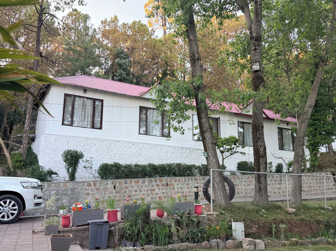 Restaurant, On Cloud Resort, Rawalpindi