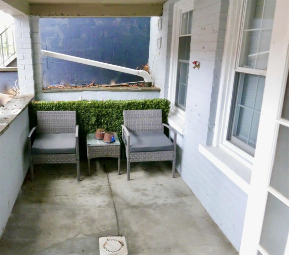 Interior 3, Federalist Style Rowhouse Sleeps 4 With Parking, Washington D.C.
