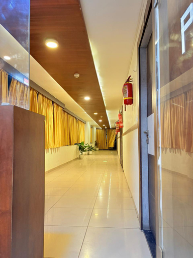 Public Area 3, Hotel Paradise -Ahmedabad, Ahmadabad