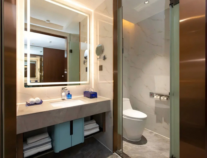 Bathroom 2, Yeste International Hotel Wuhan Tiandi, Wuhan