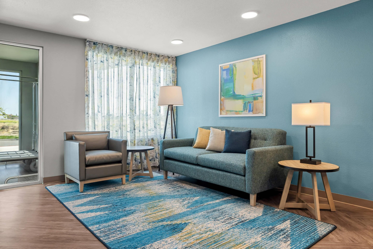 Lobby 3, Woodspring Suites Manteca - Stockton South, San Joaquin