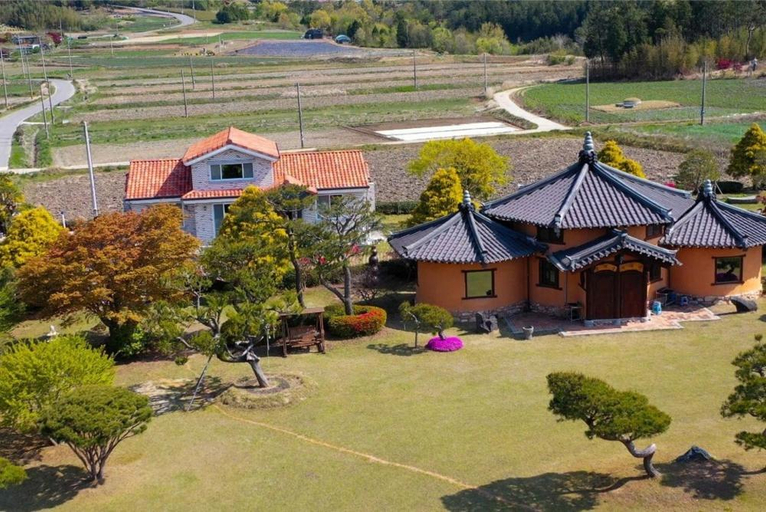 Others 4, Boseong Wangsile pension, Boseong