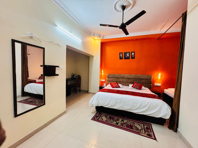 Bedroom 2, Goroomgo K & K Jabalpur, Jabalpur