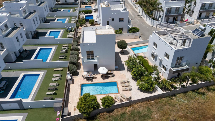 View 4, Nissini Villa #15