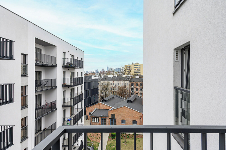 Property grounds 3, ShortStayPoland Szwedzka B196, Warsaw