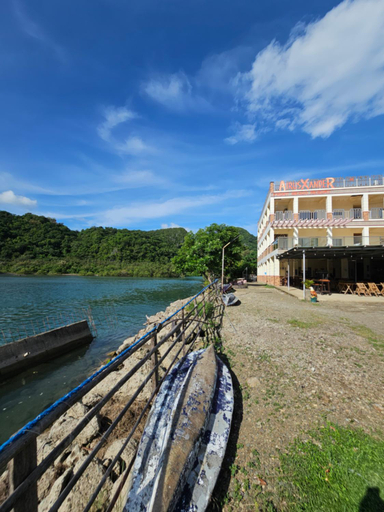 Others 3, Airusxander Beach Resort, Caramoan