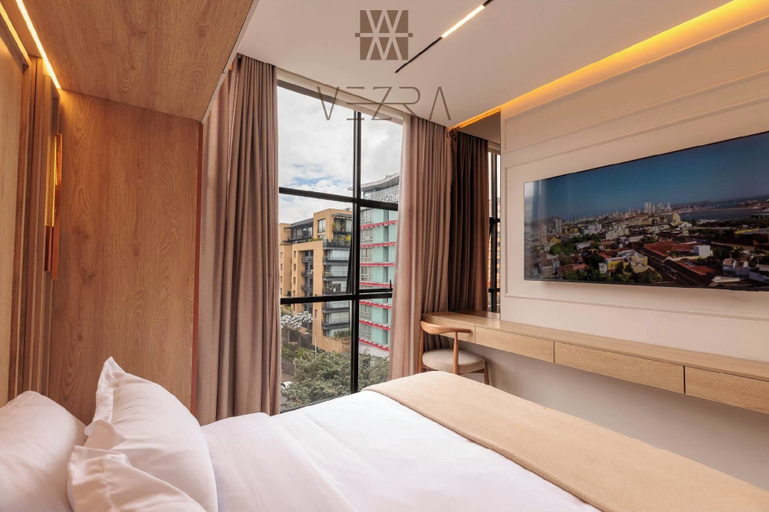 Room 4, Fusion 93B, Santafé de Bogotá
