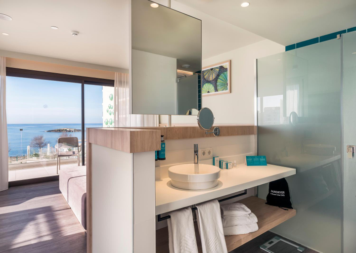 Bathroom 5, AluaSoul Palma - Adults Only, Baleares