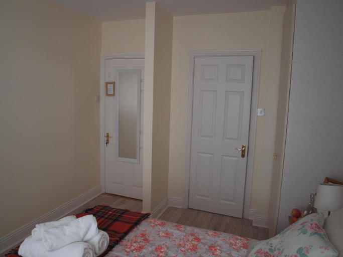 Bedroom 2, Chez Se
