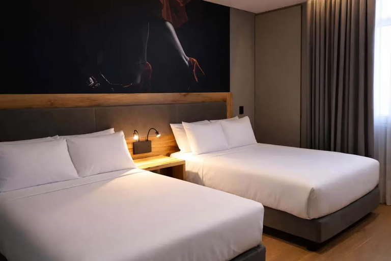 Radisson Red Funes, Rosario