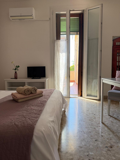 Bedroom 3, Giove Rooms, Verona