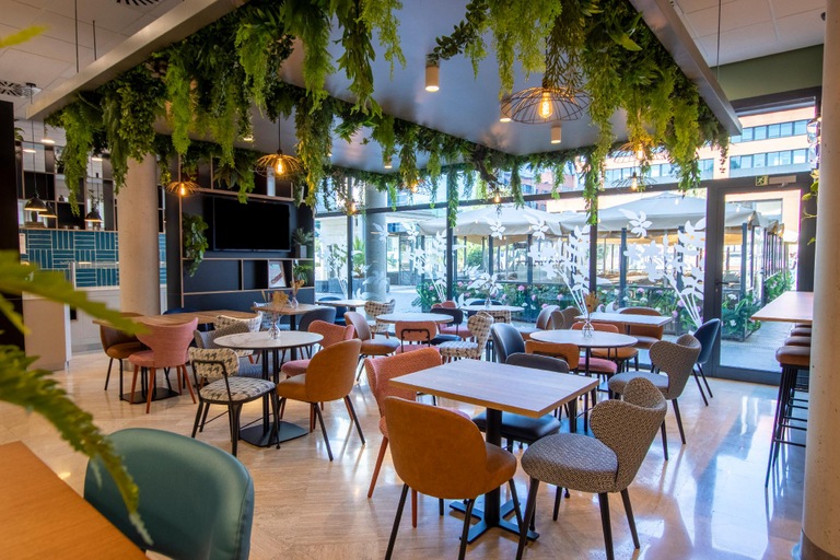 Food & Drinks 3, Travelodge Madrid Arturo Soria, Madrid