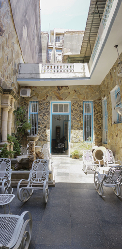 Courtyard 4, Isac David, Centro Habana