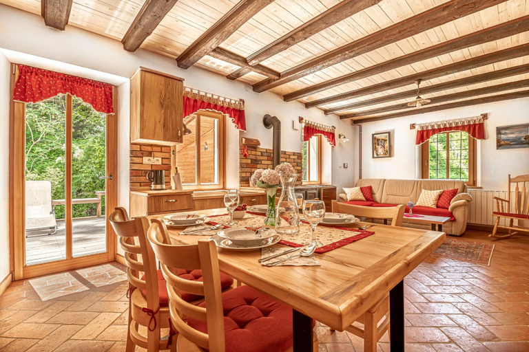 Food & Drinks 4, House By The Stream in Soca Valley, Kanal