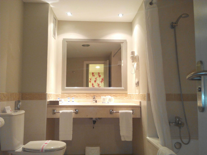 Bathroom, Ona Marinas de Nerja, Málaga