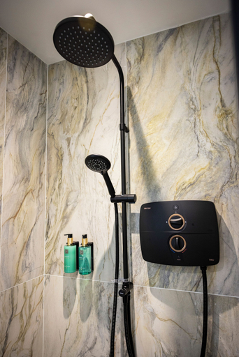 Bathroom 4, Snug at Clarence, Derry and Strabane