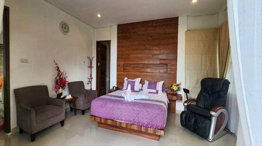 Room 2, Grace Hill Villa, Padang Pariaman