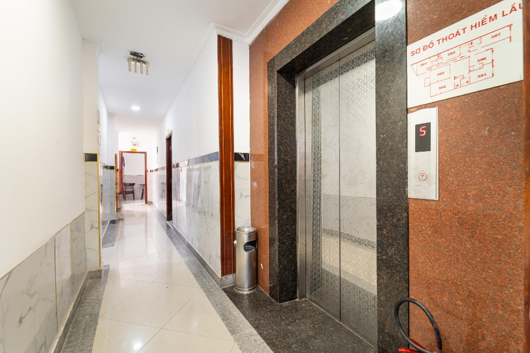 Public Area 3, HUNG HUONG HOTEL, Tân Bình