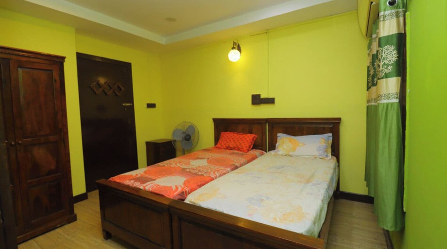 Room 3, Urban Escape Farmhouse by GGH Noida, Gautam Buddha Nagar