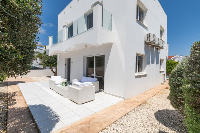 Nissini Villa #15