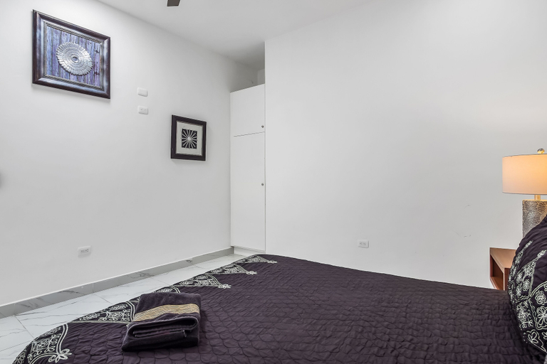 Room 2, Dog-friendly Home With Heated Outdoor Pool, Hot Tub, Balcony, Rooftop Terrace, Tijuana