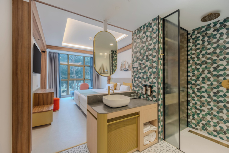 Bathroom 3, Hotel Faranda Rias Altas, Ascend Hotel Collection, A Coruña
