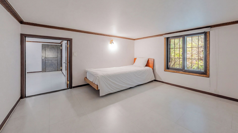 Bedroom 3, Gapyeong Hue 910 Pension, Gapyeong