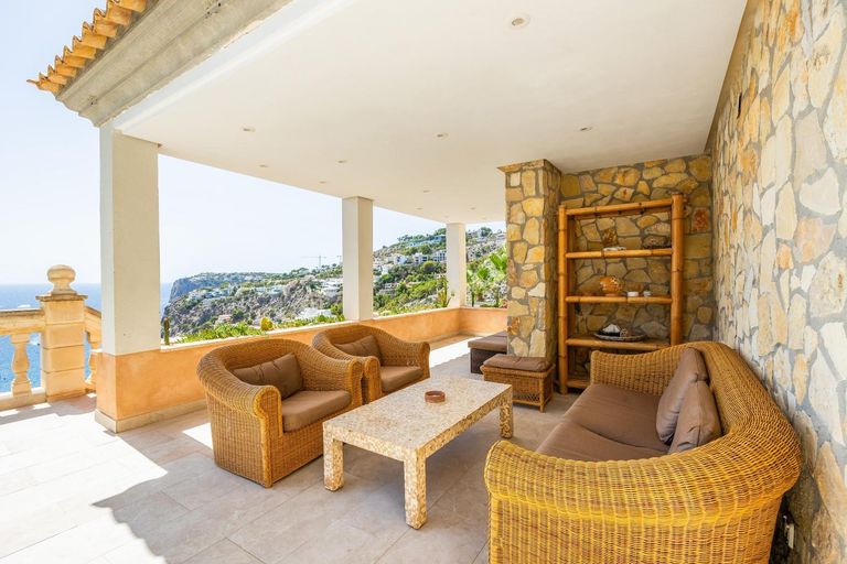 Others 2, Villa Cala Llamp, Baleares