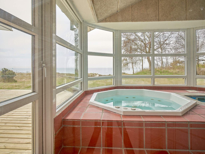 Sport & Beauty 2, 4 stjernet sommerhus i Aakirkeby, Bornholm