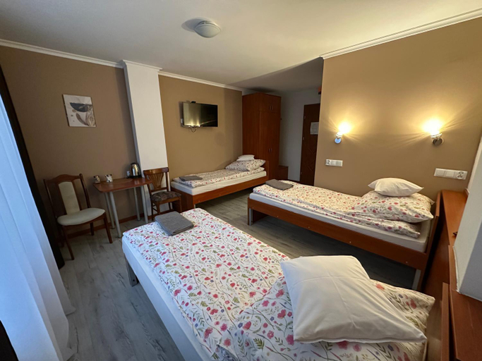Bedroom 3, Bianco - pokoje noclegowe, Częstochowa City