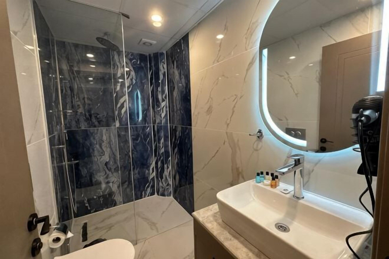 Bathroom, Istanblu Hotel Atasehir, Maltepe
