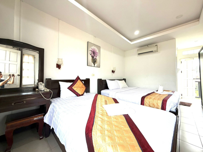 Room 5, Cozy Corner Hotel, Vangvieng