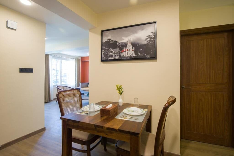 Dining 4, Alaya Stays 1BHK Baljees Melville Utopia, Shimla