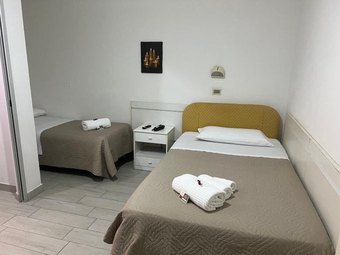 Bedroom 4, Hotel Primula, Ravenna