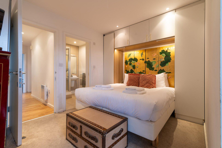 Bedroom 2, Regent's Canal View Apartment, London