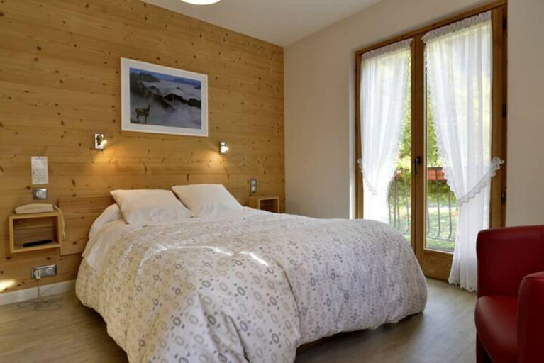 Room 2, Le plein soleil, Haute-Savoie