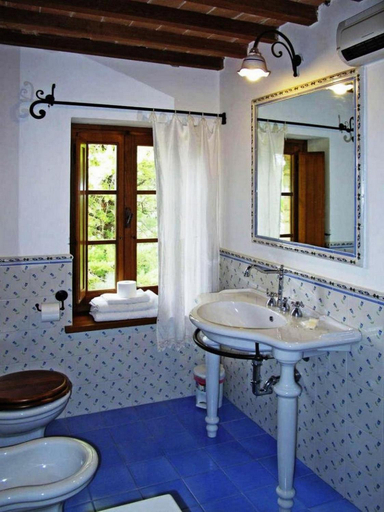 Bathroom 4, Podere Caldaruccio La Pineta Chalet, Perugia