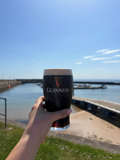Miscellaneous, Shore Hotel, Highland